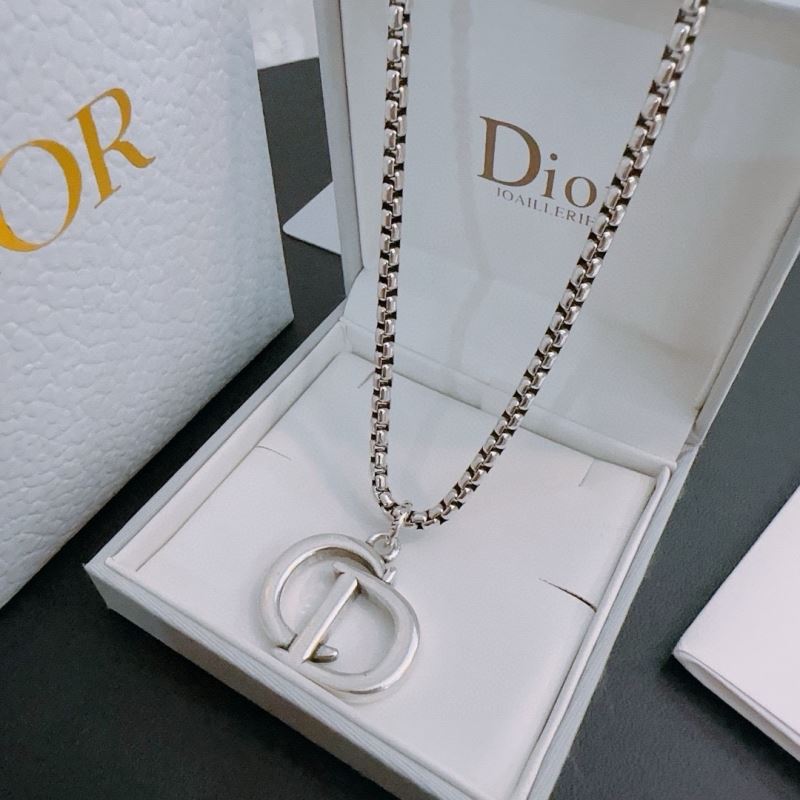 Christian Dior Necklaces